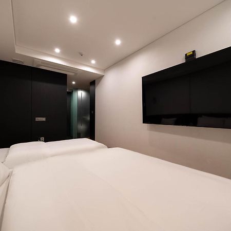Amare Hotel Jongno Сеул Екстериор снимка