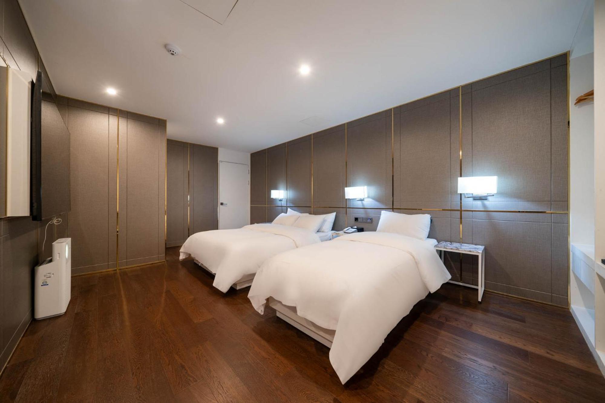 Amare Hotel Jongno Сеул Екстериор снимка