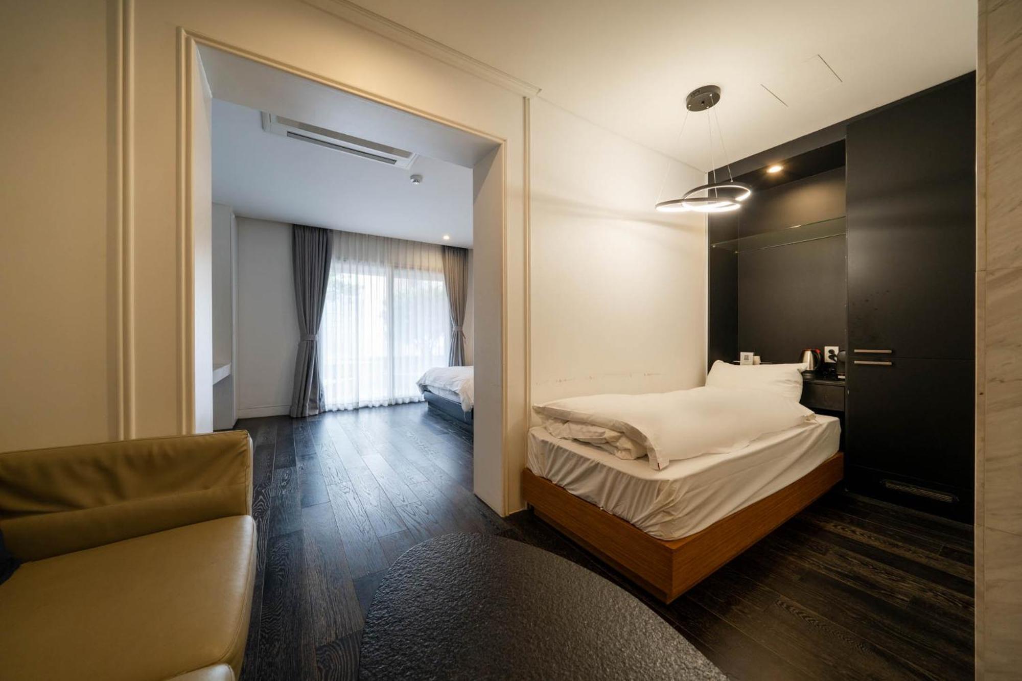 Amare Hotel Jongno Сеул Екстериор снимка
