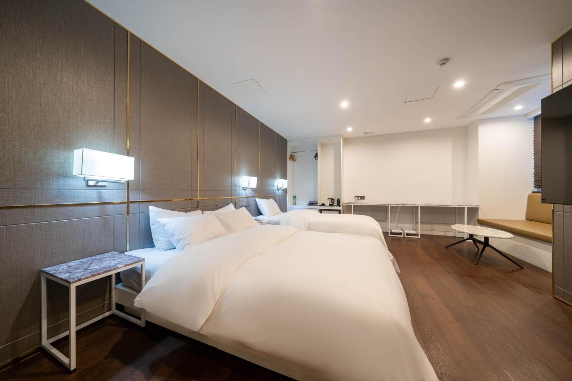 Amare Hotel Jongno Сеул Екстериор снимка